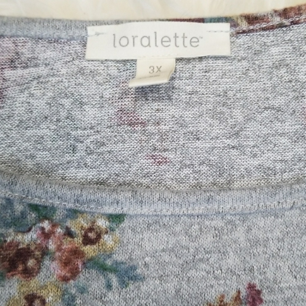 Loralette Gray Floral Dolman - Picture 4 of 5